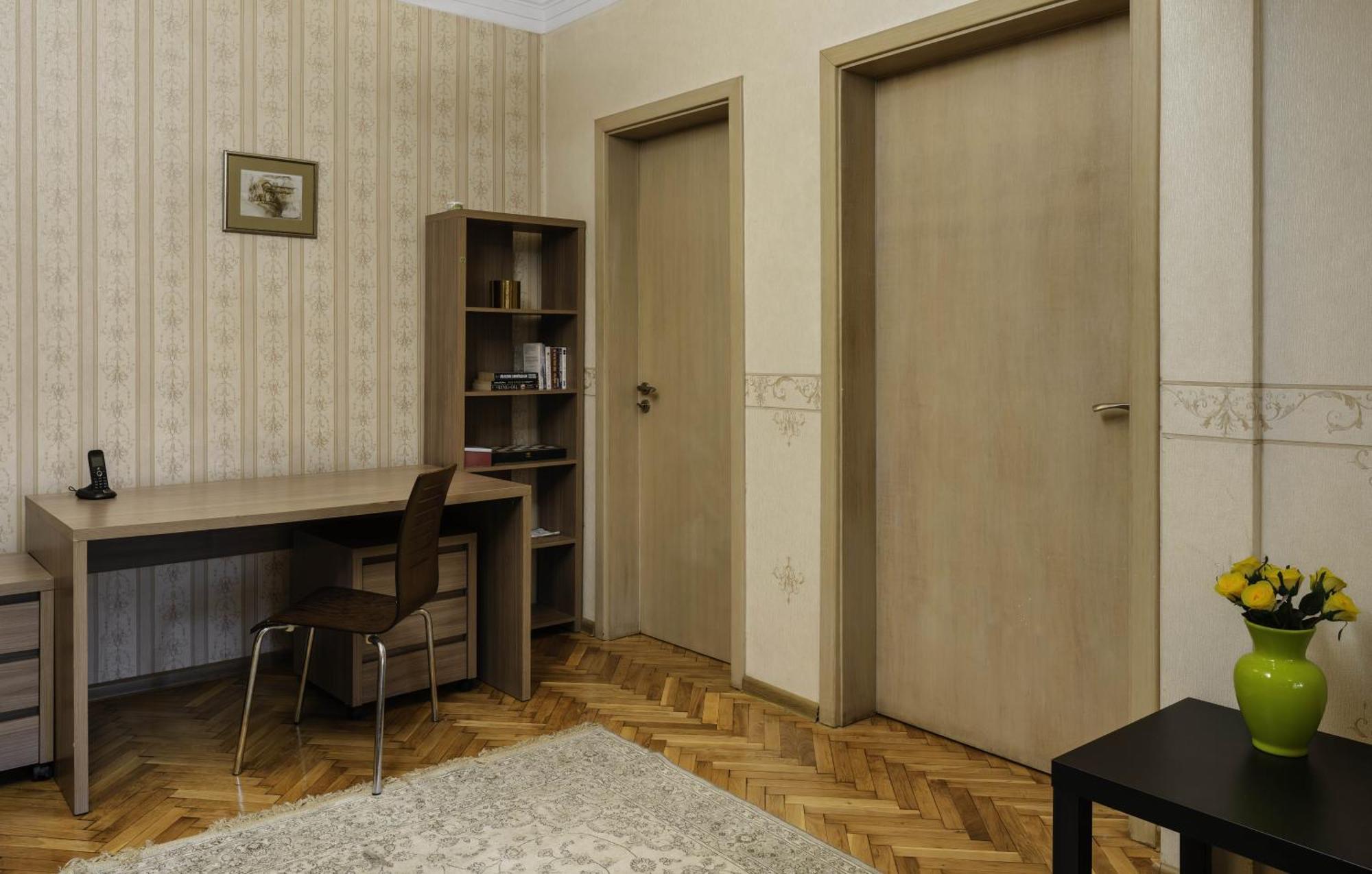 Aristocratic 2 Bedroom Flat Next To Ndk * Sofia