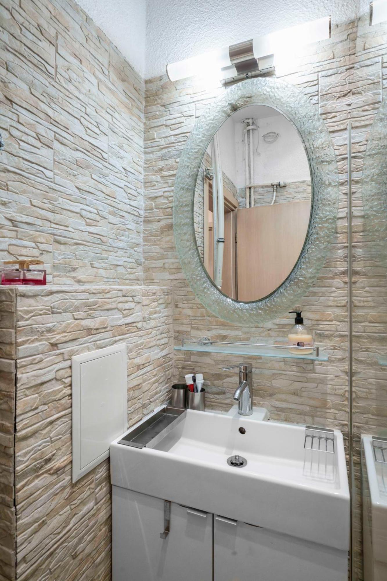 Apartament Aristocratic 2 Bedroom Flat Next To Ndk