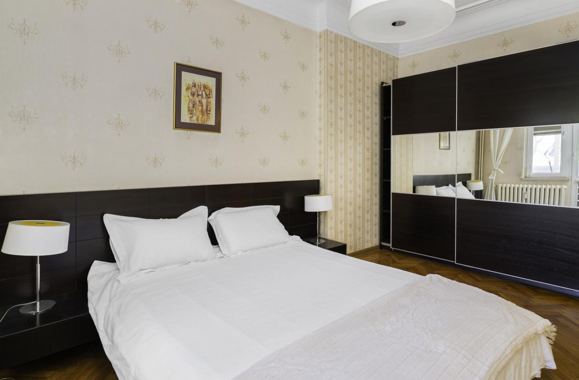 Aristocratic 2 Bedroom Flat Next To Ndk Sofia